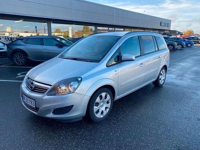 Gebraucht Opel Zafira Family 140 PS (102 kW) 2013 Silber Van / Kleinbus