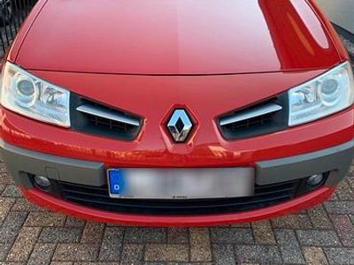 Gebraucht Renault Mégane III 116 PS (85 kW) 2008 Rot Kleinwagen