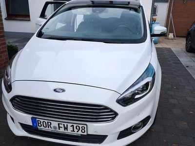 Gebraucht Ford S-MAX Titanium 190 PS (139 kW) 2018 Weiß Van / Kleinbus