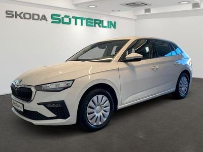 Gebraucht Skoda Scala Essence 95 PS (69 kW) 2024 Weiß Kleinwagen