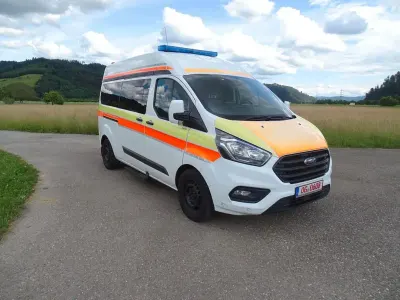 Gebraucht Ford Tourneo Trend 131 PS (96 kW) 2019 Weiß Kombi