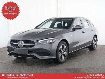 Gebraucht Mercedes C300e 204 PS (150 kW) 2025 Metalliclack selenitgrau Kombi
