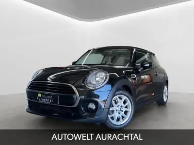 Używany Mini ONE 102 KM (75 kW) 2017 Czarny Hatchback