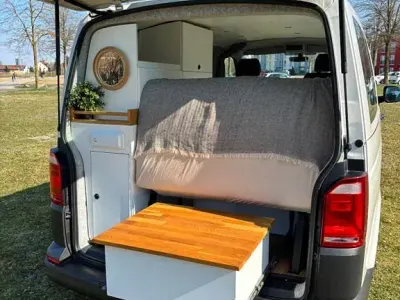 Gebraucht VW Transporter California 150 PS (110 kW) 2017 Weiß Van