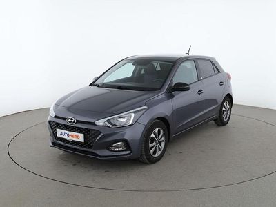 Gebraucht Hyundai i20 Advantage 101 PS (74 kW) 2020 Grau Kleinwagen