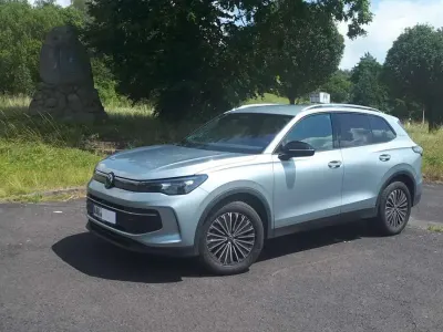 Gebraucht VW Tiguan Goal 204 PS (150 kW) 2025 Silber SUV