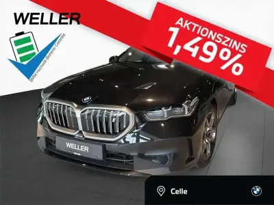 Gebraucht BMW i5 Performance 250 kW (340 PS) 2025 Black sapphire (schwarz) Limousine