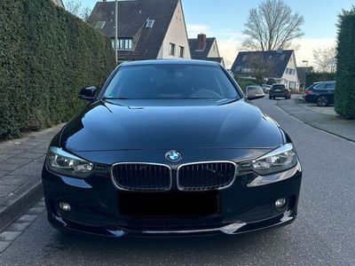 gebraucht BMW 318 318 d Touring Aut. - Navi Prof. - Head-Up-Display