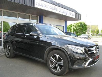 Second-hand Mercedes GLC250 204 CP (150 kW) 2018 Negru SUV