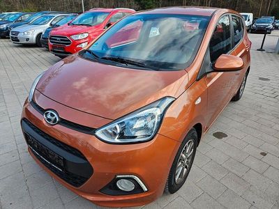 Gebraucht Hyundai i10 Trend 67 PS (49 kW) 2014 Orange Kleinwagen