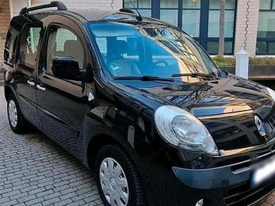 Usata Renault Kangoo 90 CV (66 kW) 2013 Nero Monovolume