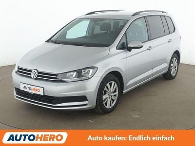 Gebraucht VW Touran Comfortline 150 PS (110 kW) 2020 Grau Van / Kleinbus