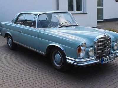 Gebraucht Mercedes W111 SE 150 PS (110 kW) 1966 Grün Coupé