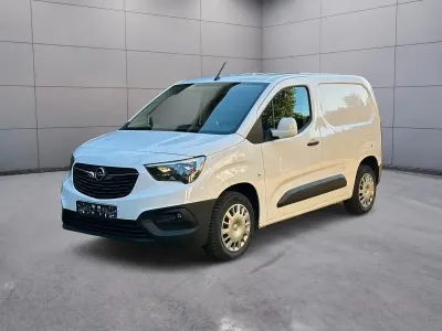 Gebraucht Opel Combo Edition 102 PS (75 kW) 2020 Weiß Van / Kleinbus