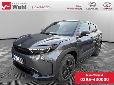 Neu Toyota Urban Cruiser Lounge 127 kW (174 PS) 2026 Grau SUV