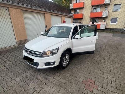 Gebraucht VW Tiguan Life 140 PS (102 kW) 2013 Weiß SUV