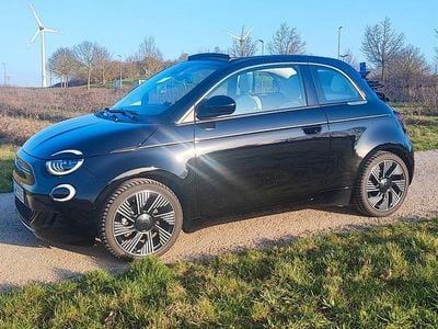 Gebraucht Fiat 500e La Prima 86 kW (118 PS) 2022 Schwarz Cabrio