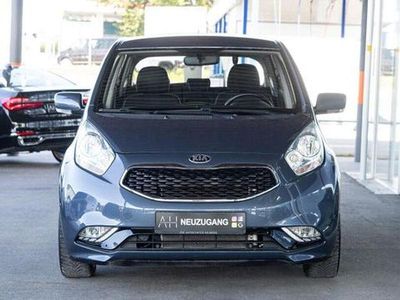 Second-hand Kia Venga Spirit 125 CP (91 kW) 2015 Albastru Hatchback