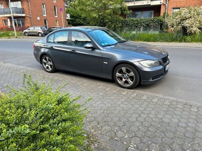 gebraucht BMW 320 d E90 Limo