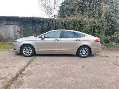Usata Ford Mondeo Titanium 211 CV (155 kW) 2015 Andere farben Berlina