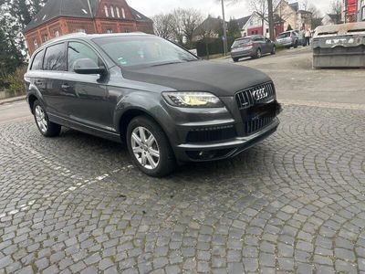 gebraucht Audi Q7 S-Line plus 7 sitze