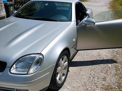 Gebraucht Mercedes SLK230 193 PS (141 kW) 1999 Silber Cabrio