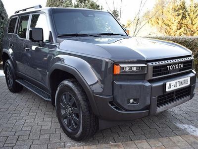 Nuova Toyota Land Cruiser Executive 205 CV (150 kW) 2026 Grigio SUV