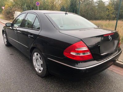 Mercedes E320