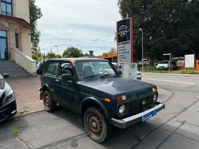 Gebraucht Lada niva 83 PS (61 kW) 2013 Grau SUV