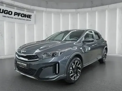 Neu Kia XCeed Vision 120 PS (88 kW) 2025 Blau ((b3l) blue flame met.) SUV