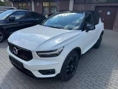 Gebraucht Volvo XC40 R-Design 190 PS (139 kW) 2020 Weiß SUV