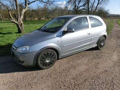 Gebraucht Opel Corsa 80 PS (58 kW) 2005 Silber Kleinwagen