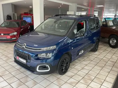 Gebraucht Citroën Berlingo Shine 131 PS (96 kW) 2023 Blau Van / Kleinbus