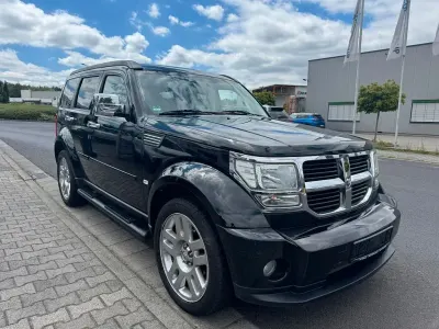 Gebraucht Dodge Nitro SXT 177 PS (130 kW) 2007 Schwarz SUV