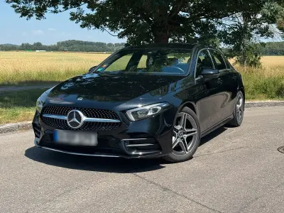 Gebraucht Mercedes A200 163 PS (119 kW) 2019 Schwarz Limousine