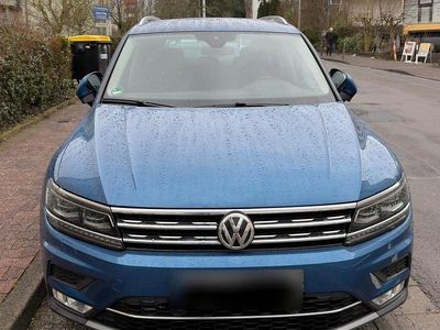 Gebraucht VW Tiguan Highline 180 PS (132 kW) 2016 Blau SUV