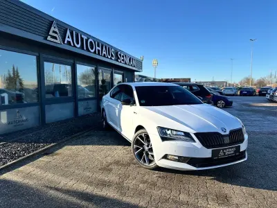 Używany Skoda Superb SportLine 190 KM (139 kW) 2017 Biały Sedan/Limuzyna