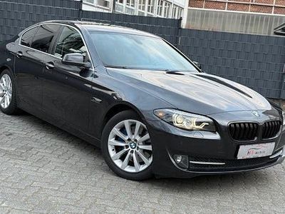 Gebraucht BMW 528 Sport Line 245 PS (180 kW) 2013 Grau Limousine