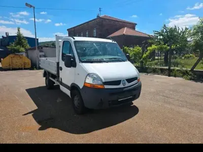 Gebraucht Renault Master 101 PS (74 kW) 2006 Weiß Van / Kleinbus
