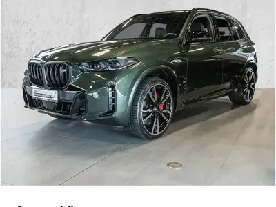 Gebraucht BMW X5 M Sport 530 PS (389 kW) 2024 Sonderlackierung SUV