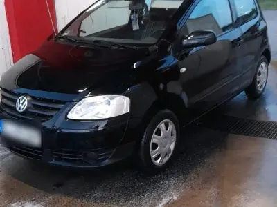 Brugt VW Fox 54 HK (39 kW) 2005 Sort Hatchback