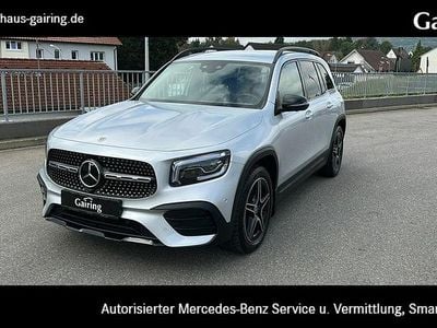 Mercedes GLB220