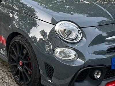 Abarth 695