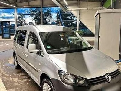 Gebraucht 2014 VW Caddy Maxi Edition Van / Kleinbus | 12.000 € (Fairer Preis)