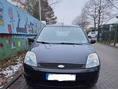 Gebraucht Ford Fiesta 60 PS (44 kW) 2005 Blau Kleinwagen