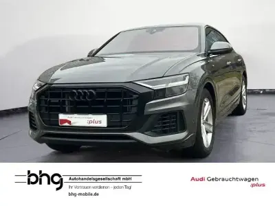 Second-hand Audi Q8 S-Line 381 CP (280 kW) 2022 Gri SUV