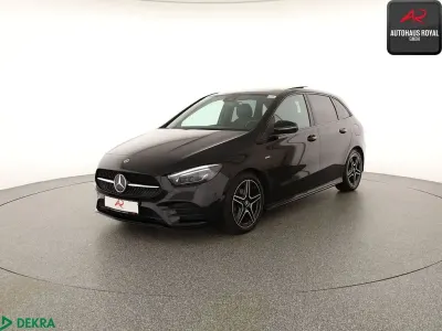 Gebraucht Mercedes B180 AMG 136 PS (100 kW) 2022 Nachtschwarz Van / Kleinbus
