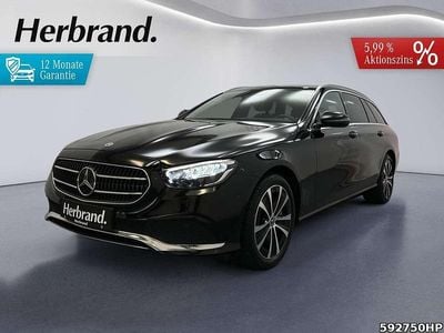 Unilack schwarz Gebraucht 2022 Mercedes E300 Avantgarde Kombi | 27.950 € (Guter Preis)