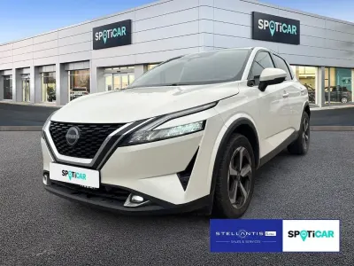 Gebraucht Nissan Qashqai N-Connecta 158 PS (116 kW) 2024 Weiß SUV