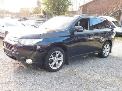Gebraucht Mitsubishi Outlander Instyle 150 PS (110 kW) 2013 Schwarz SUV